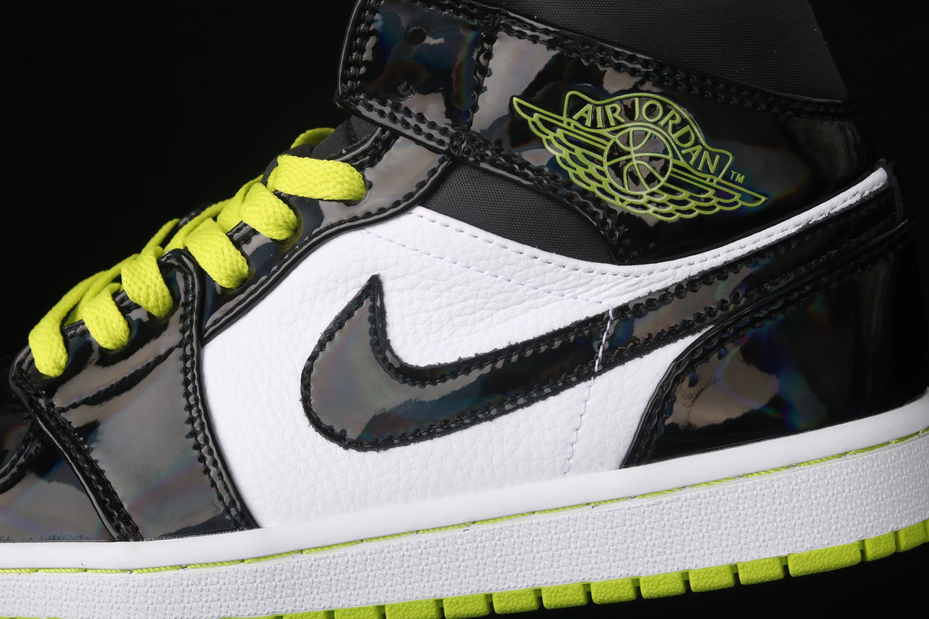 All categories Air Jordan Jordan series basketball shoes Air Jordan 1 Mid Air Jordan 1 Mid SE AJ1 Joe 1 black colorful chameleon green apple green BQ6931-003